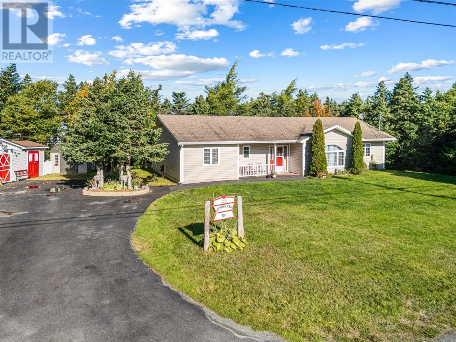 House for rent: 28 Deer Marsh Road, Flatrock, Newfoundland & Labrador A1K 1C8