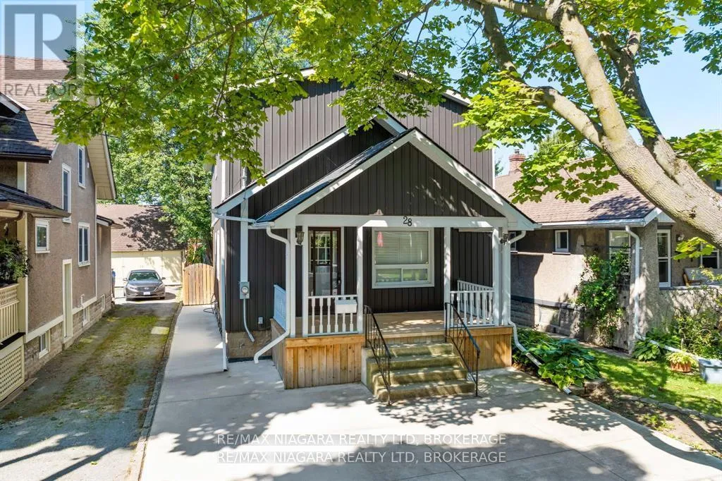 House for rent: 28 Fielden Avenue, Port Colborne, Ontario L3K 4S9