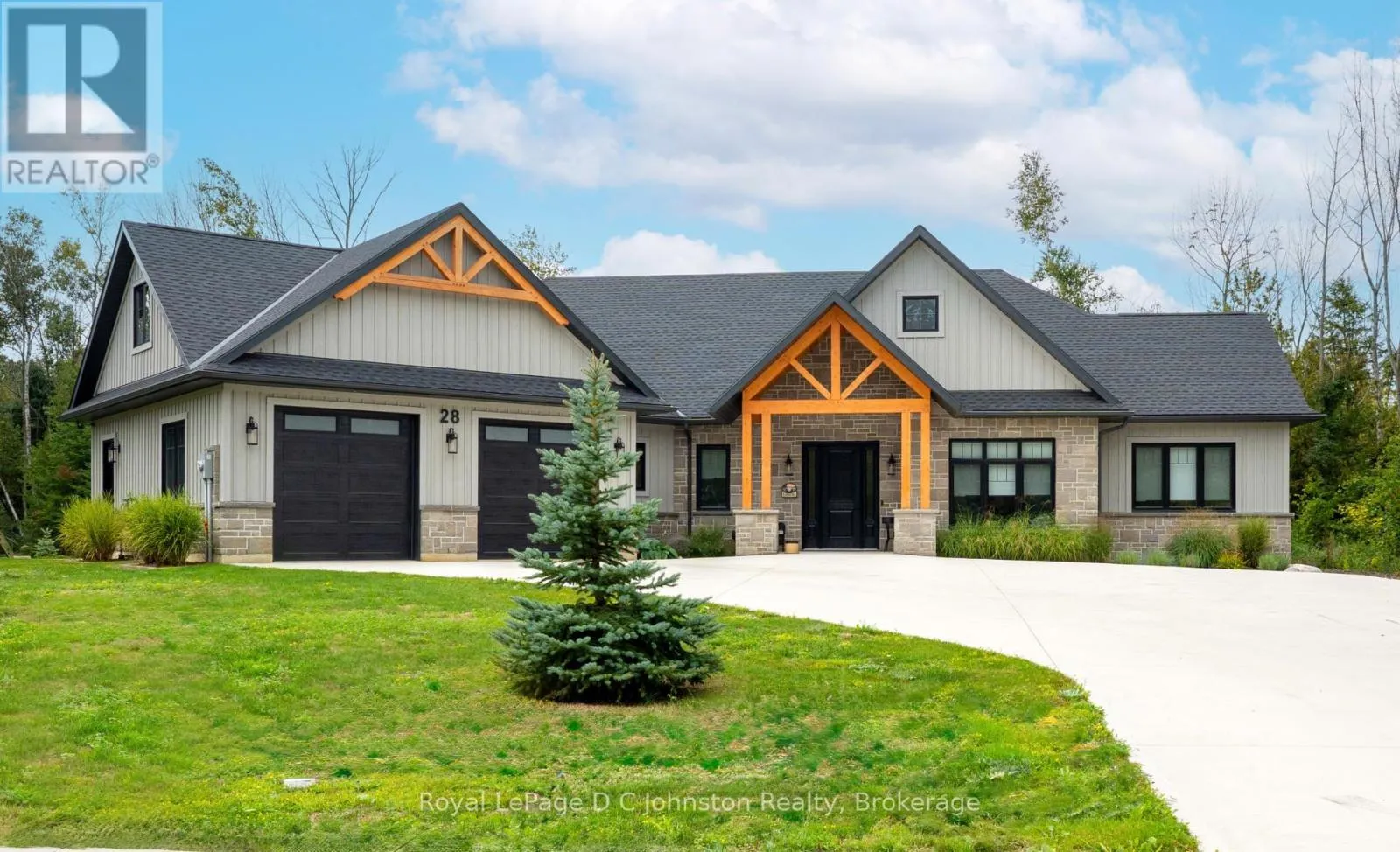 House for rent: 28 Lakeside Woods Crescent, Saugeen Shores, Ontario N0H 2C6