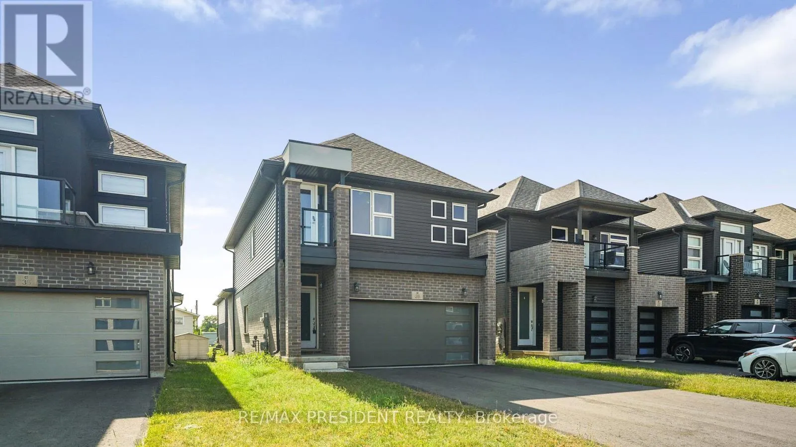 House for rent: 28 Mclaughlin Street, Welland, Ontario L3B 0J8