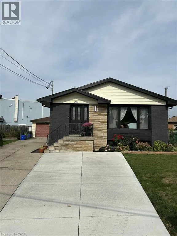 House for rent: 28 Victor Boulevard Unit# Lower, Hamilton, Ontario L9A 2V4