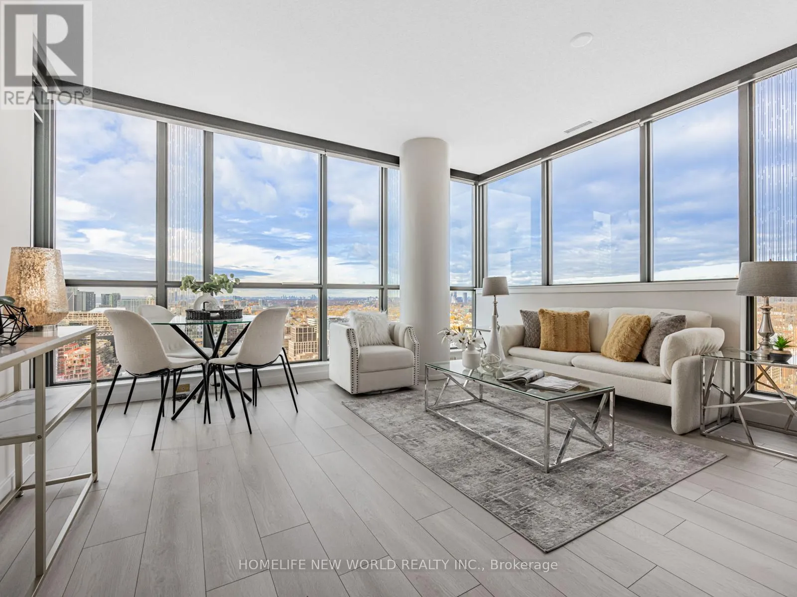 Apartment for rent: 2802 - 8 Charlotte Street, Toronto, Ontario M5V 0K4