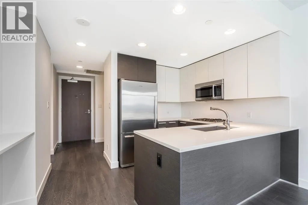 Apartment for rent: 2803 2008 Rosser Avenue, Burnaby, British Columbia V5C 0H8