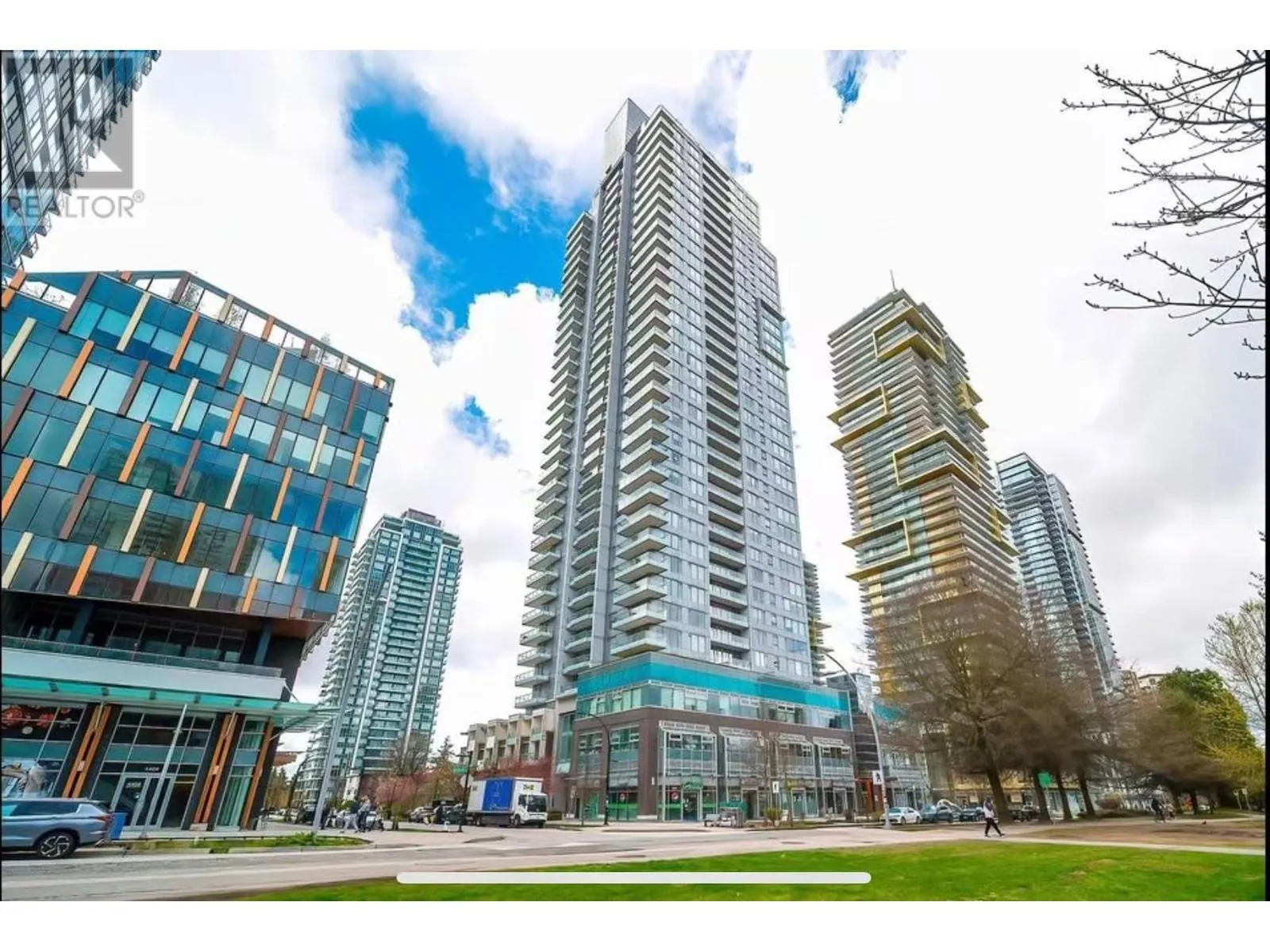 Apartment for rent: 2803 6333 Silver Avenue, Burnaby, British Columbia V5H 0C3