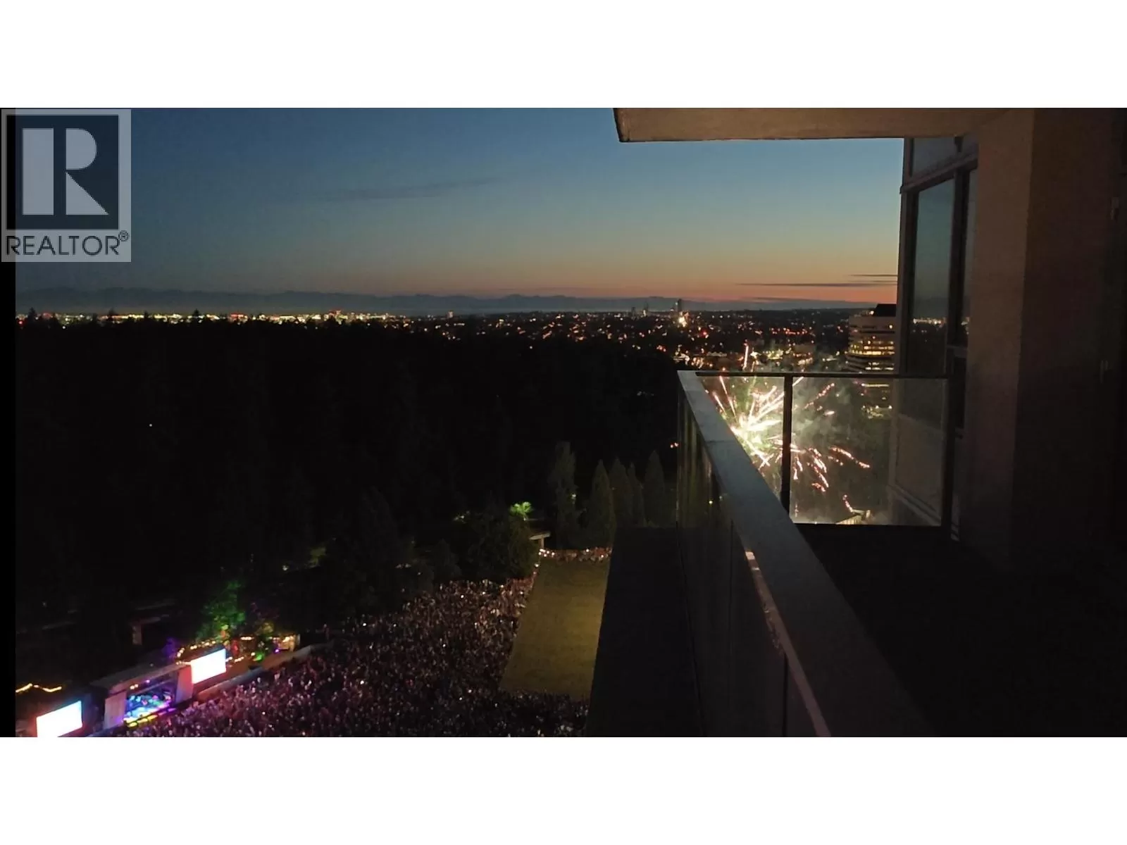 Apartment for rent: 2805 5883 Barker Avenue, Burnaby, British Columbia V5H 0G4