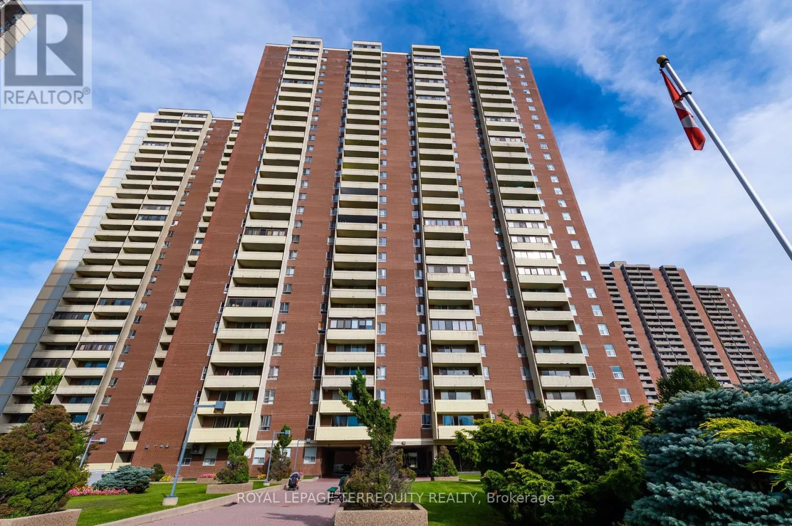 Apartment for rent: 2807 - 5 Massey Square, Toronto, Ontario M4C 5L6