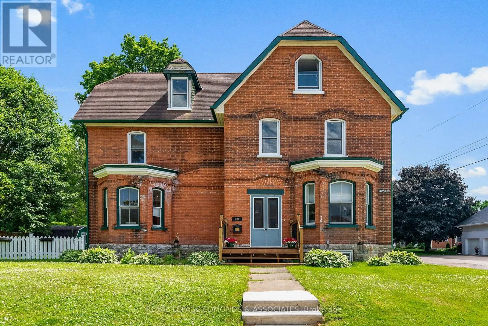 House for rent: 282 Supple Street, Pembroke, Ontario K8A 3H2