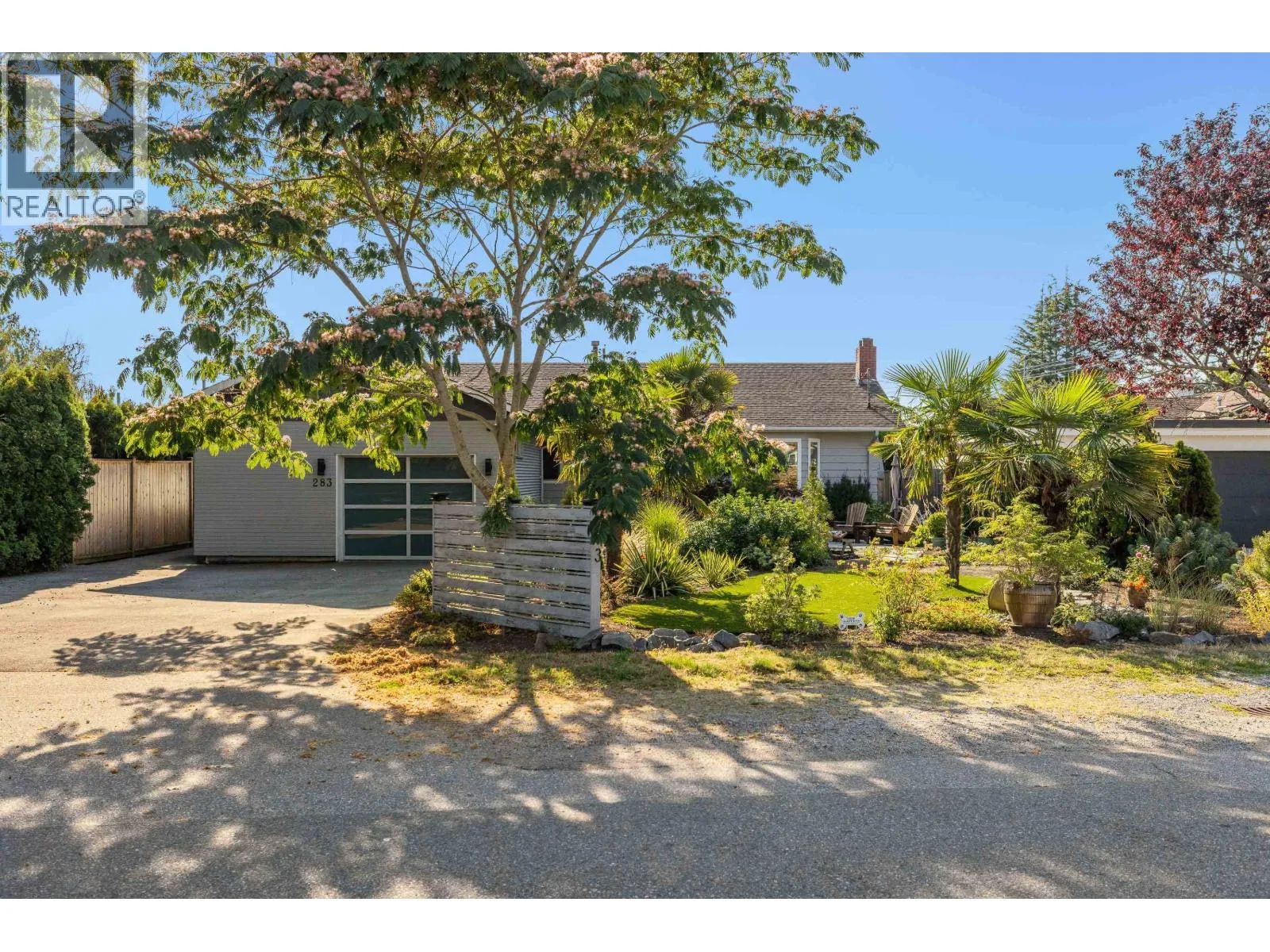 House for rent: 283 67a Street, Tsawwassen, British Columbia V4L 1L2