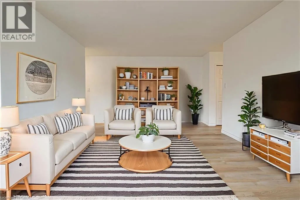 Apartment for rent: 283 Fairway Road N Unit# 405, Kitchener, Ontario N2A 2P1