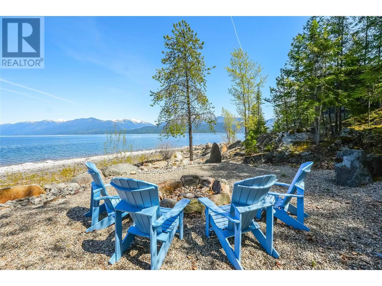 Other for rent: 283 Kootenay Lake Road, Procter, British Columbia V1L 0B6