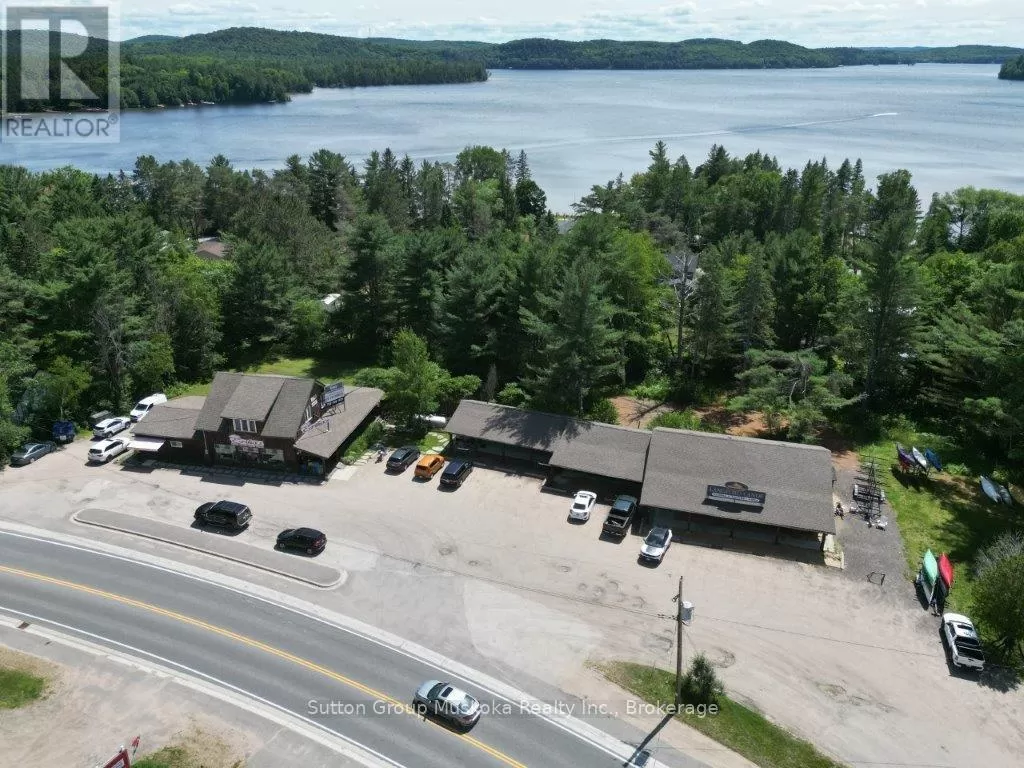 2832 Highway 60 Highway, Lake of Bays, Ontario P0A 1H0