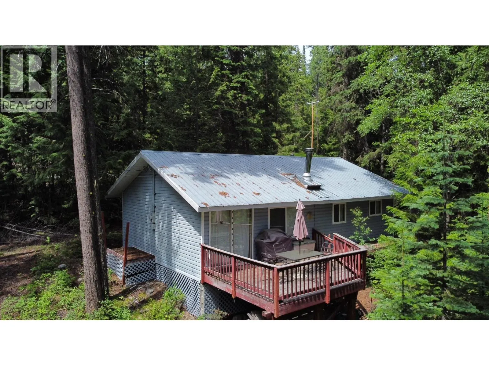 House for rent: 2832 Jewel Lake Road, Greenwood, British Columbia V0H 1J0