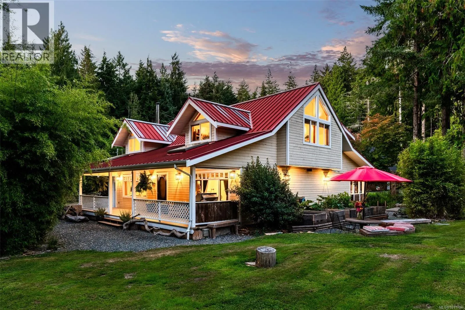 House for rent: 2845 Woodhaven Rd, Sooke, British Columbia V9Z 1G6