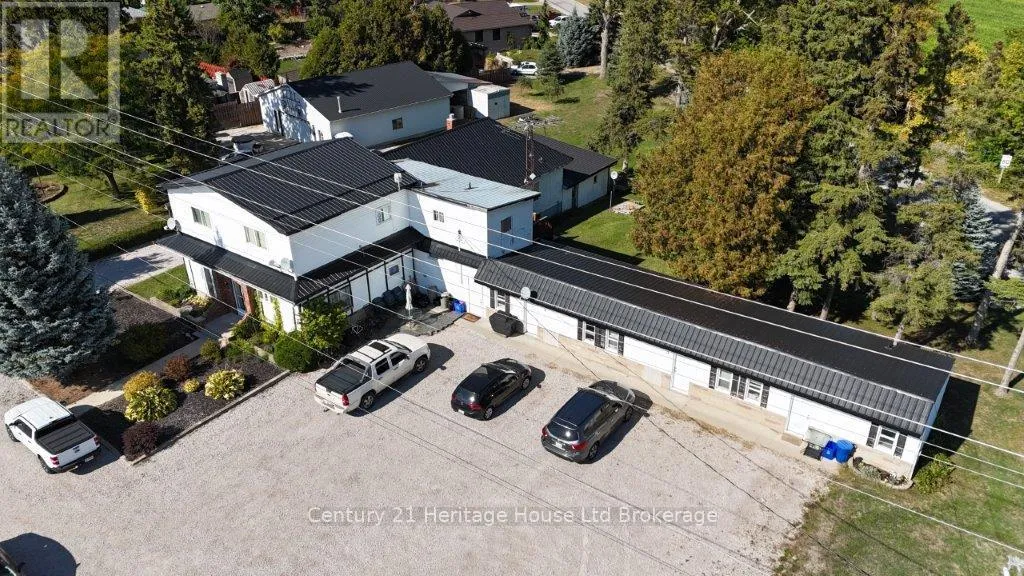 Multi-Family for rent: 285 Highway 3, Norfolk, Ontario N4G 4G7