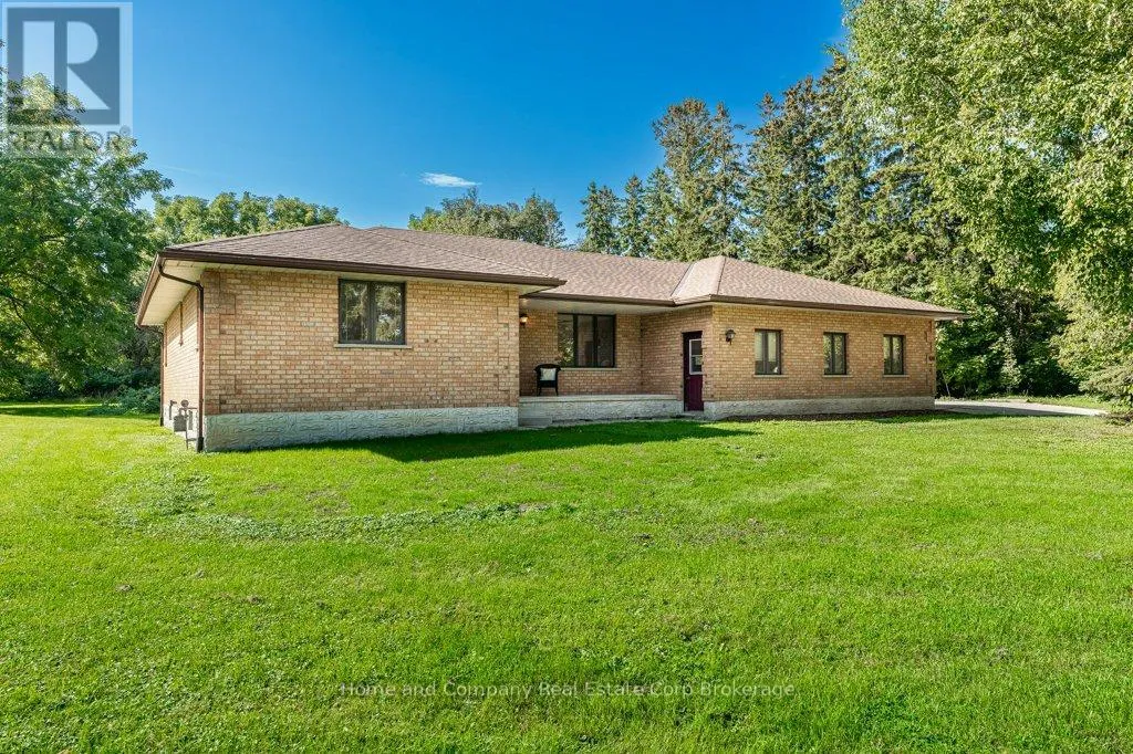 House for rent: 2857 Forest Road, Perth East, Ontario N5A 6S5