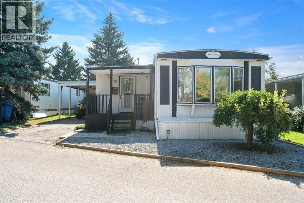 Mobile Home for rent: 286, 3223 83 Street Nw, Calgary, Alberta T3B 5N8