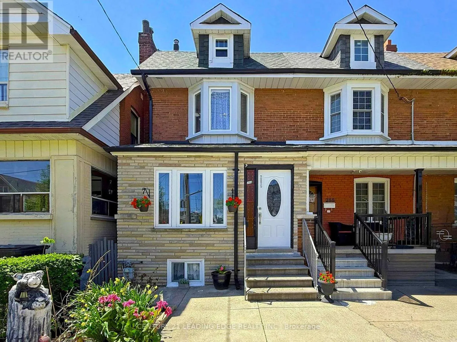 House for rent: 286 Glenholme Avenue, Toronto, Ontario M6E 3C8