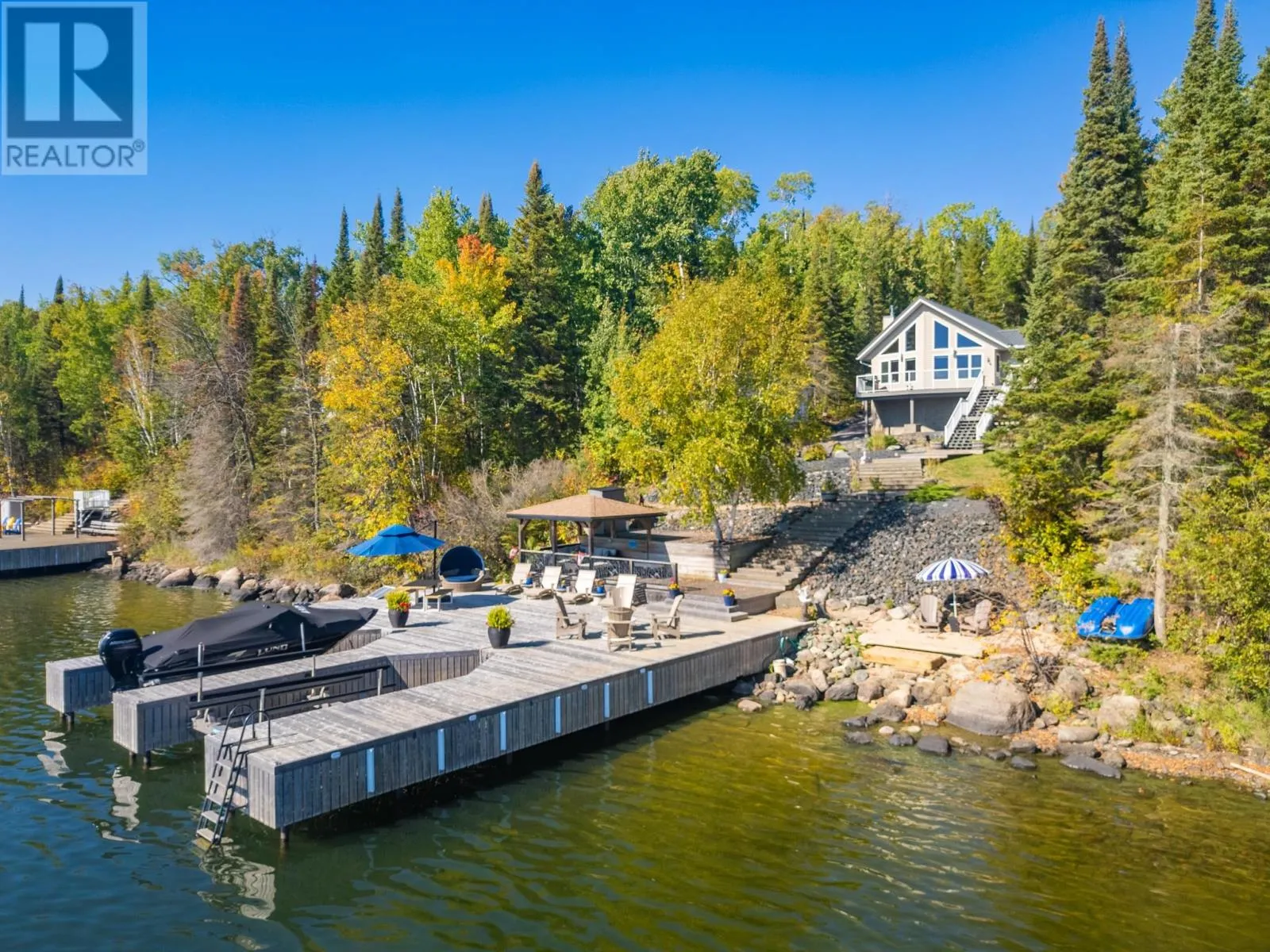 2-86 Poplar Bay, Kenora, Ontario P0X 1C0
