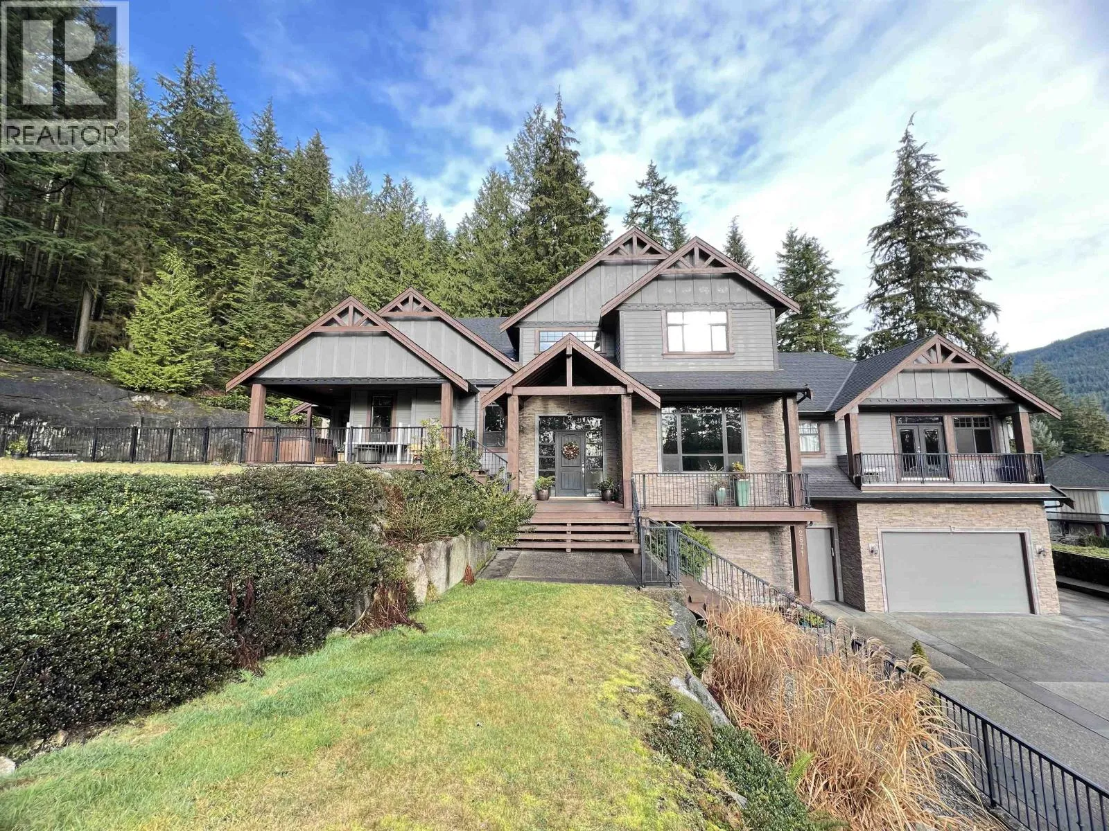 House for rent: 2871 Fern Drive, Anmore, British Columbia V3H 4W9