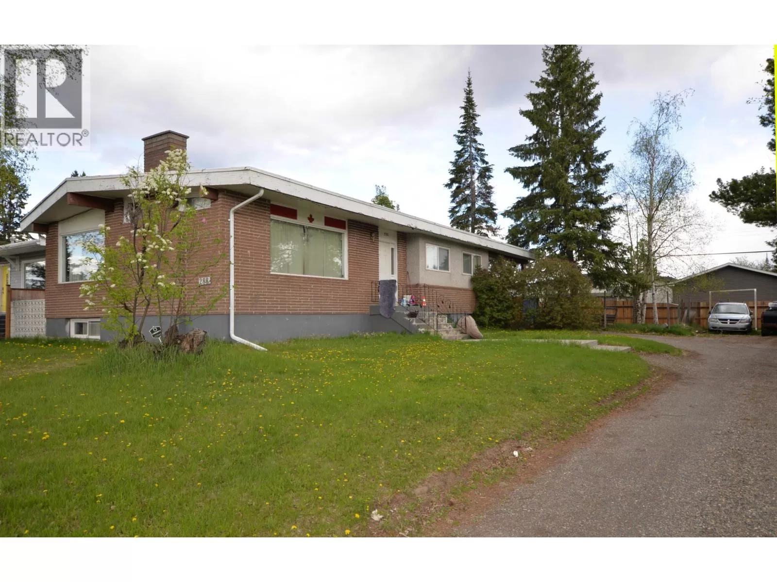 House for rent: 288 N Nicholson Street, Prince George, British Columbia V2M 3L9