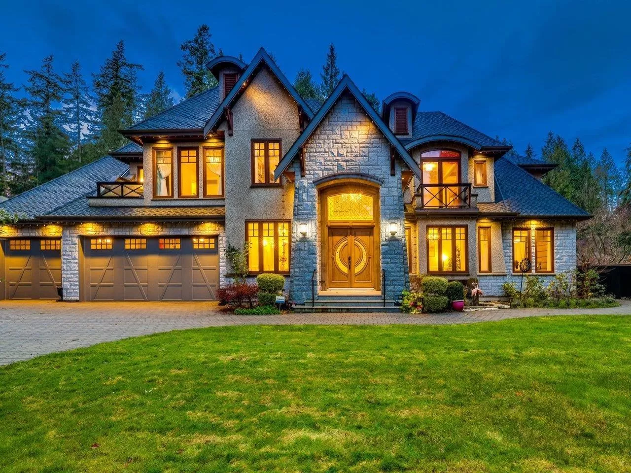 House for rent: 2891 138 Street, Surrey, British Columbia V4P 1T6