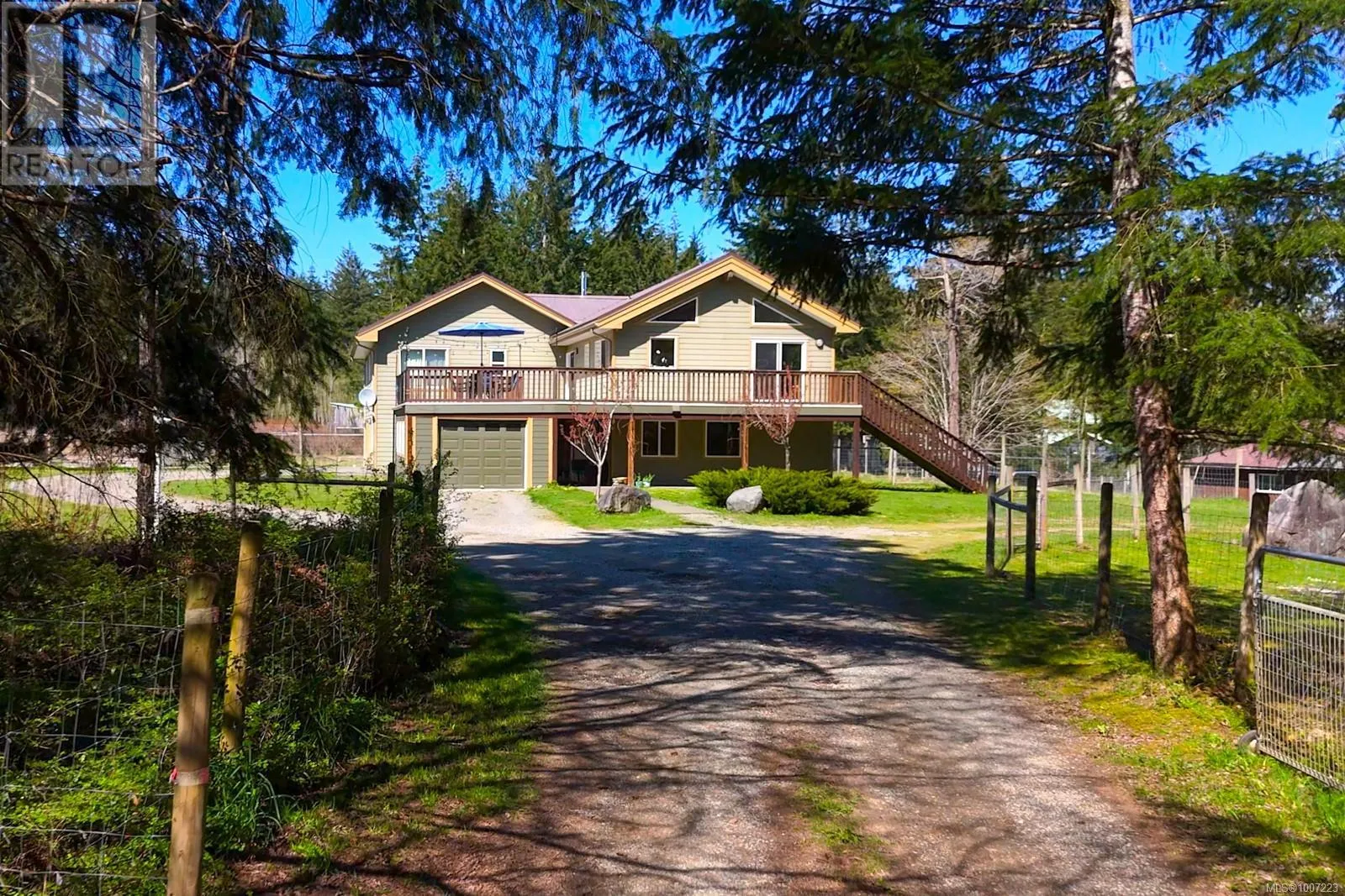 House for rent: 2892 Maridge Rd, Courtenay, British Columbia V9J 1M9