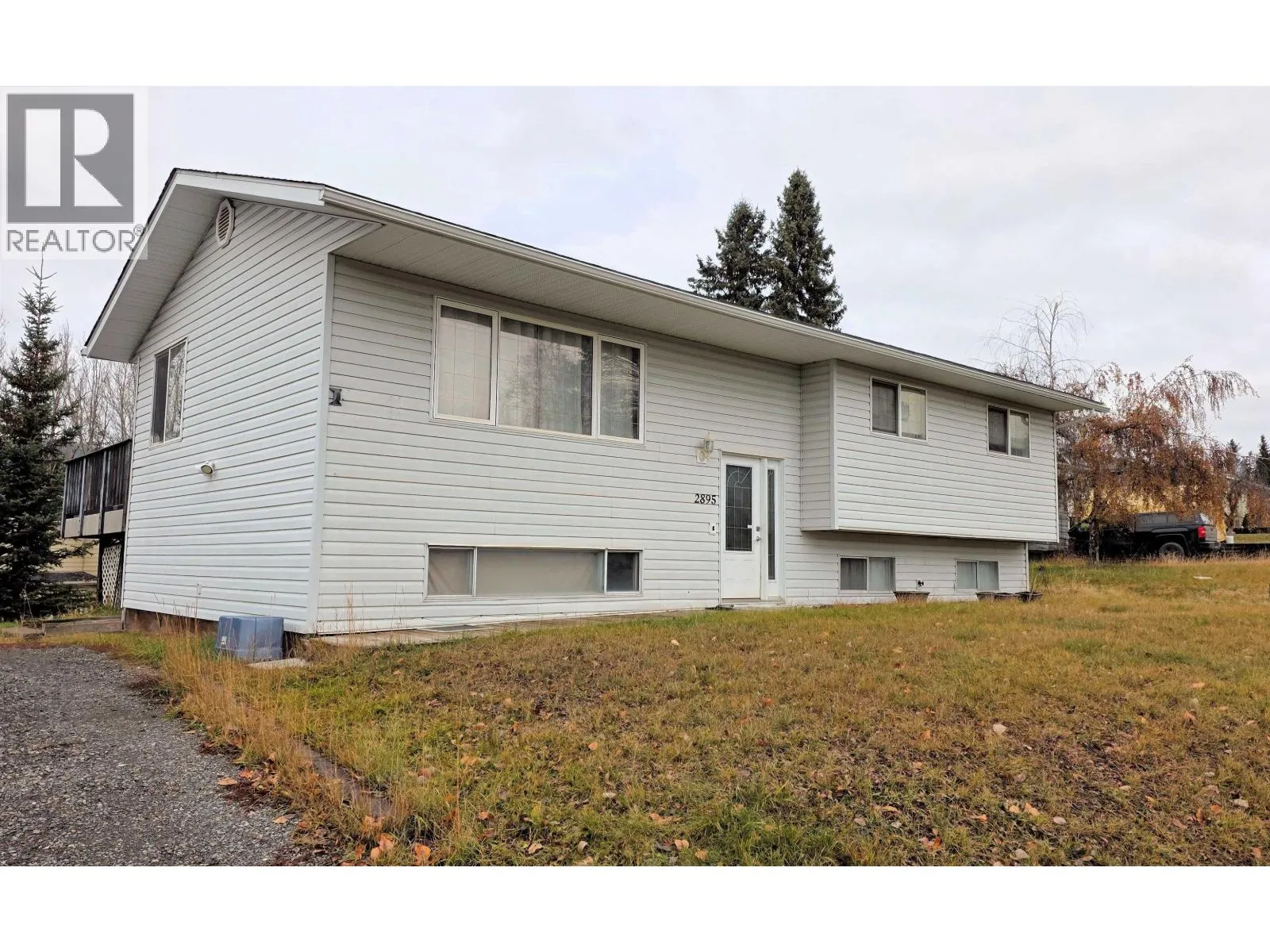 House for rent: 2895 Pearson Road, Houston, British Columbia V0J 1Z0