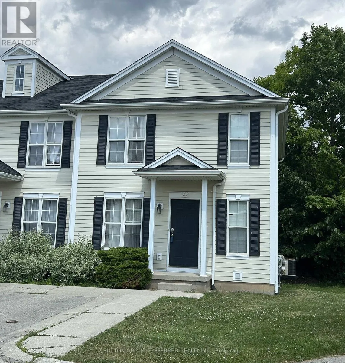 Row / Townhouse for rent: 29 - 600 Sarnia Road, London North, Ontario N6G 5M5