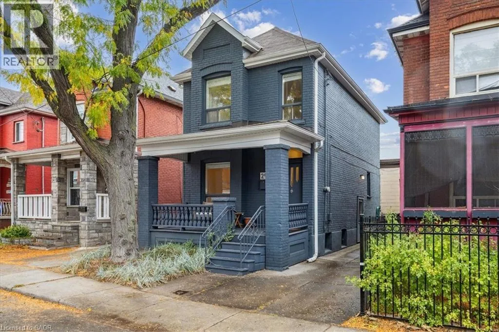 House for rent: 29 Case Street, Hamilton, Ontario L8L 3G6