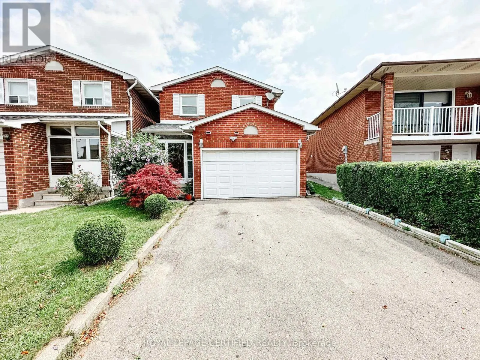 House for rent: 29 Cog Hill Drive, Vaughan, Ontario L4K 1M6