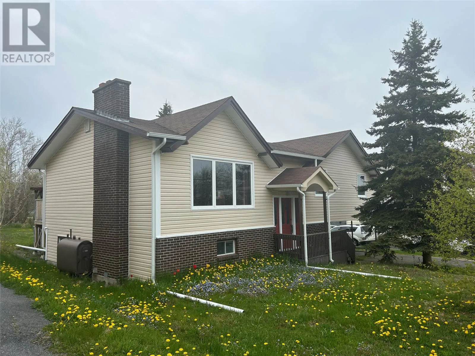 House for rent: 29 Emerald Avenue, Clarenville, Newfoundland & Labrador A5A 1G2