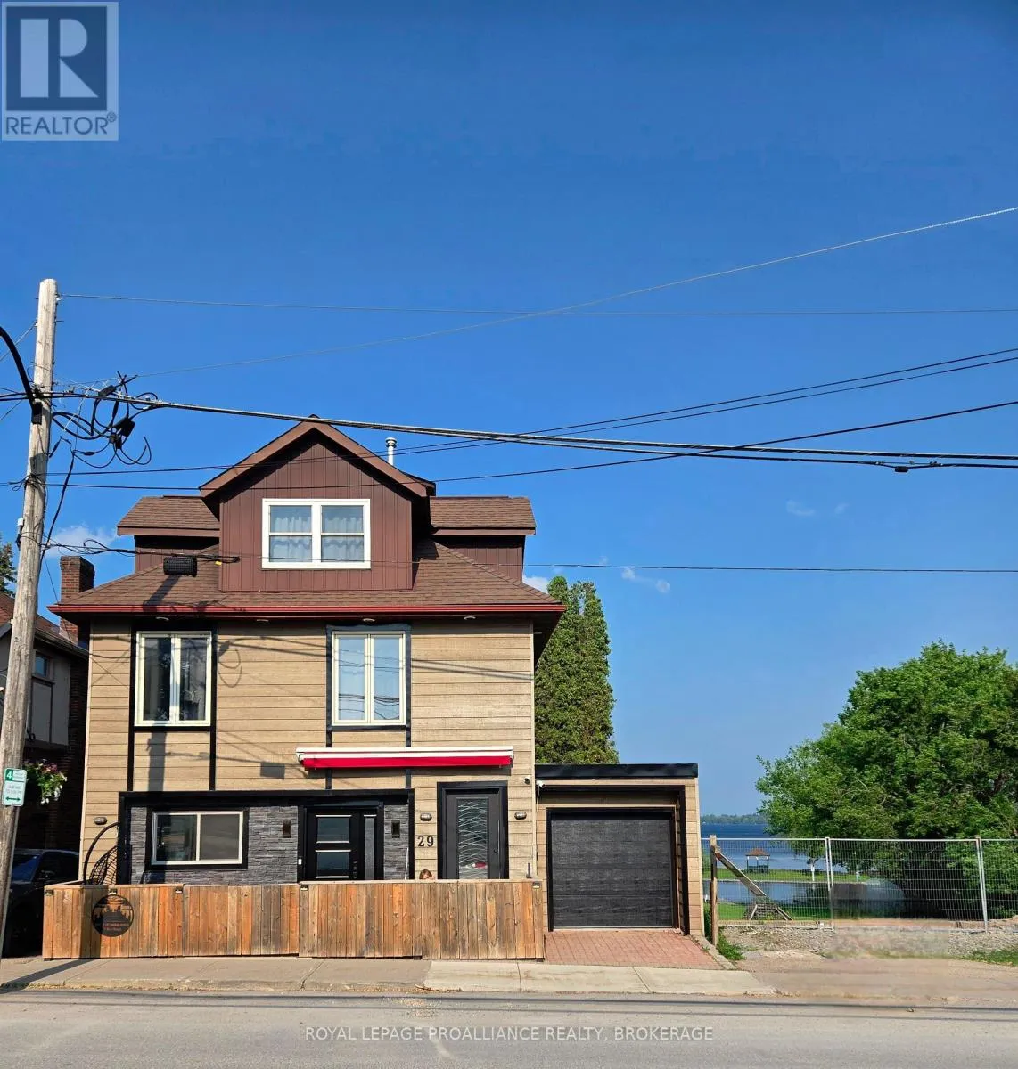 House for rent: 29 Main Street, Westport, Ontario K0G 1X0