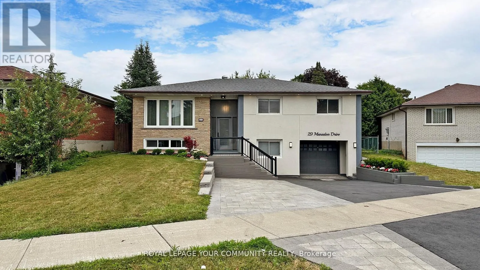 House for rent: 29 Manadon Drive, Toronto, Ontario M2M 1W8