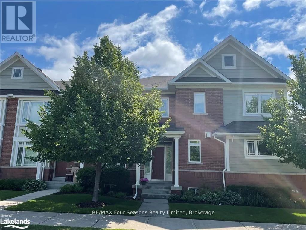 Row / Townhouse for rent: 29 North Maple Street, Collingwood, Ontario L9Y 0J3