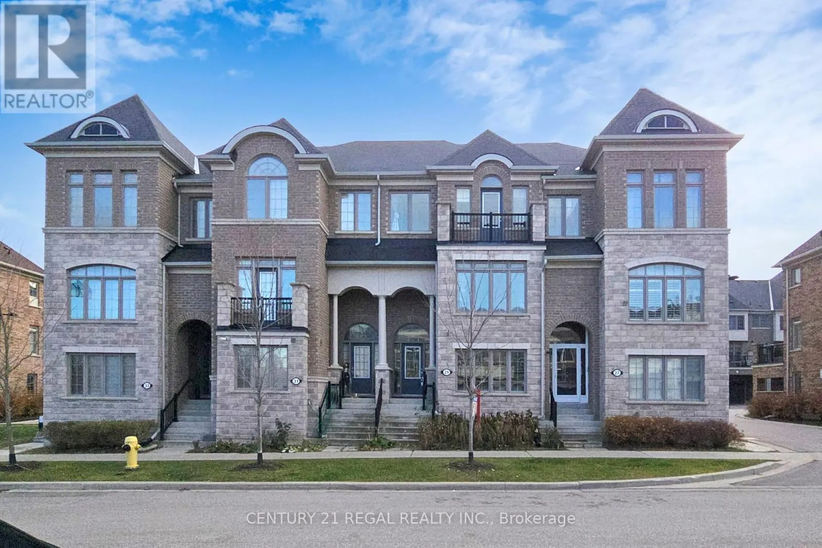 Row / Townhouse for rent: 29 Rougeview Park Crescent, Markham, Ontario L6E 0S7