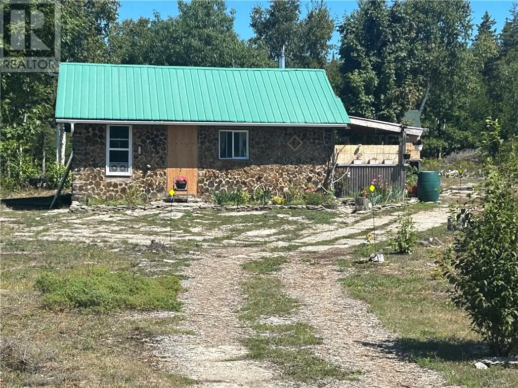 Recreational for rent: 29 Townline Road, Tehkummah, Ontario P0P 2C0