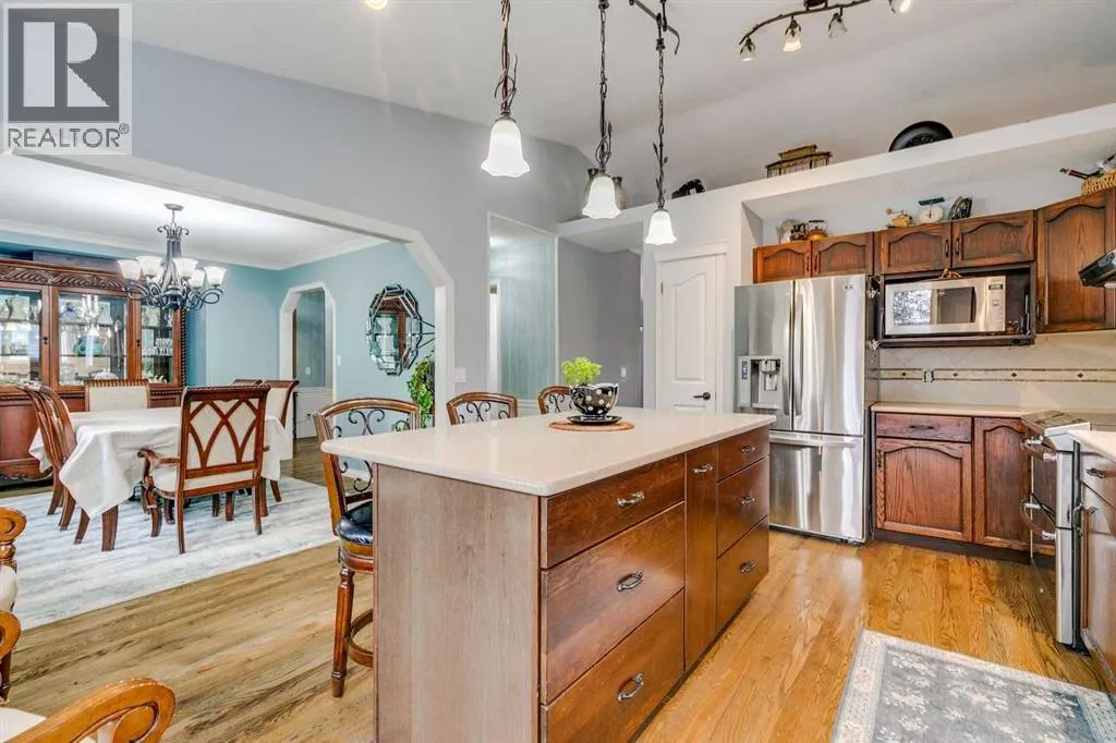 House for rent: 29 West Terrace Drive, Cochrane, Alberta T4C 1R5