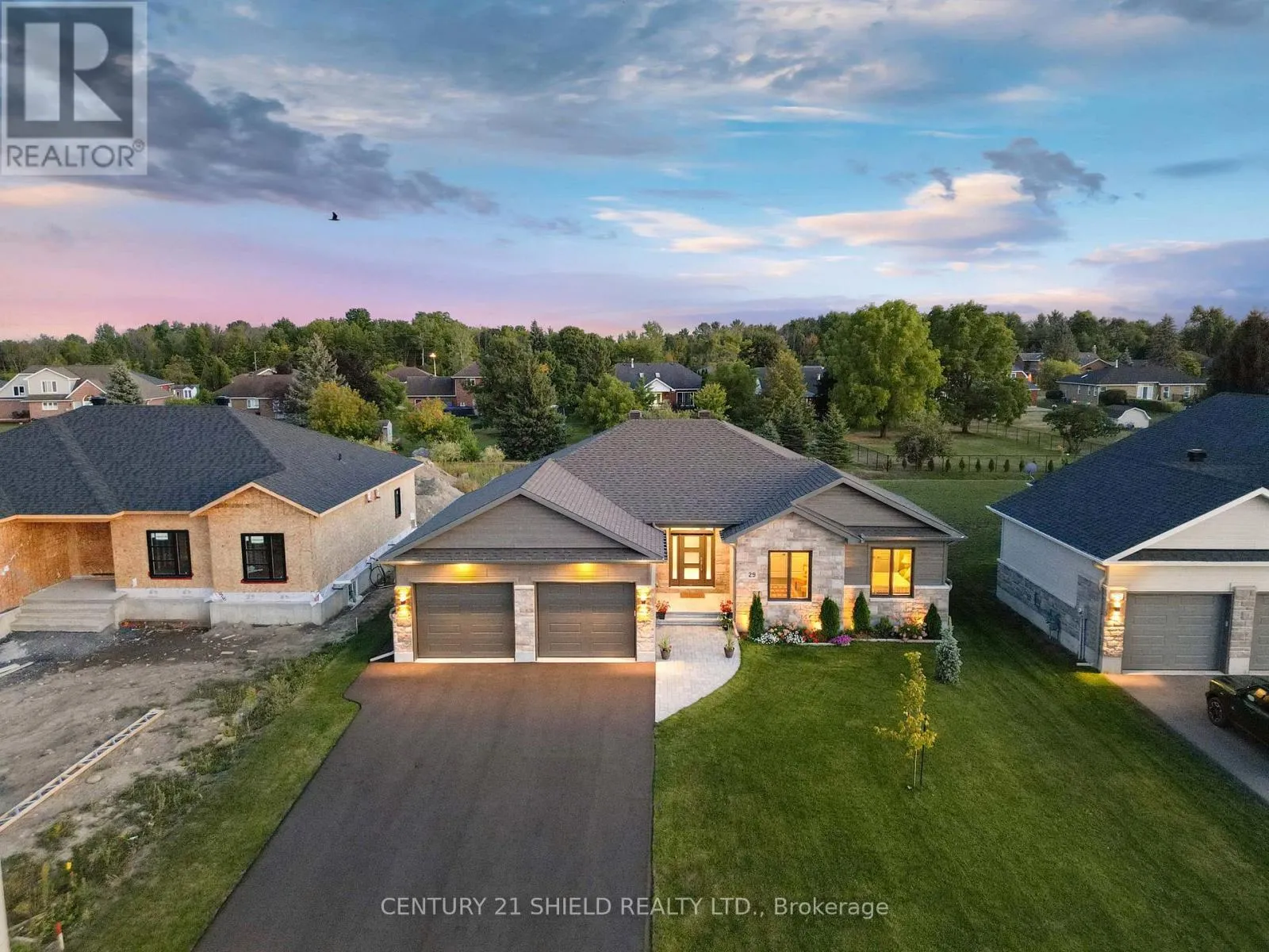 House for rent: 29 Whitetail Avenue, Cornwall, Ontario K0C 1P0