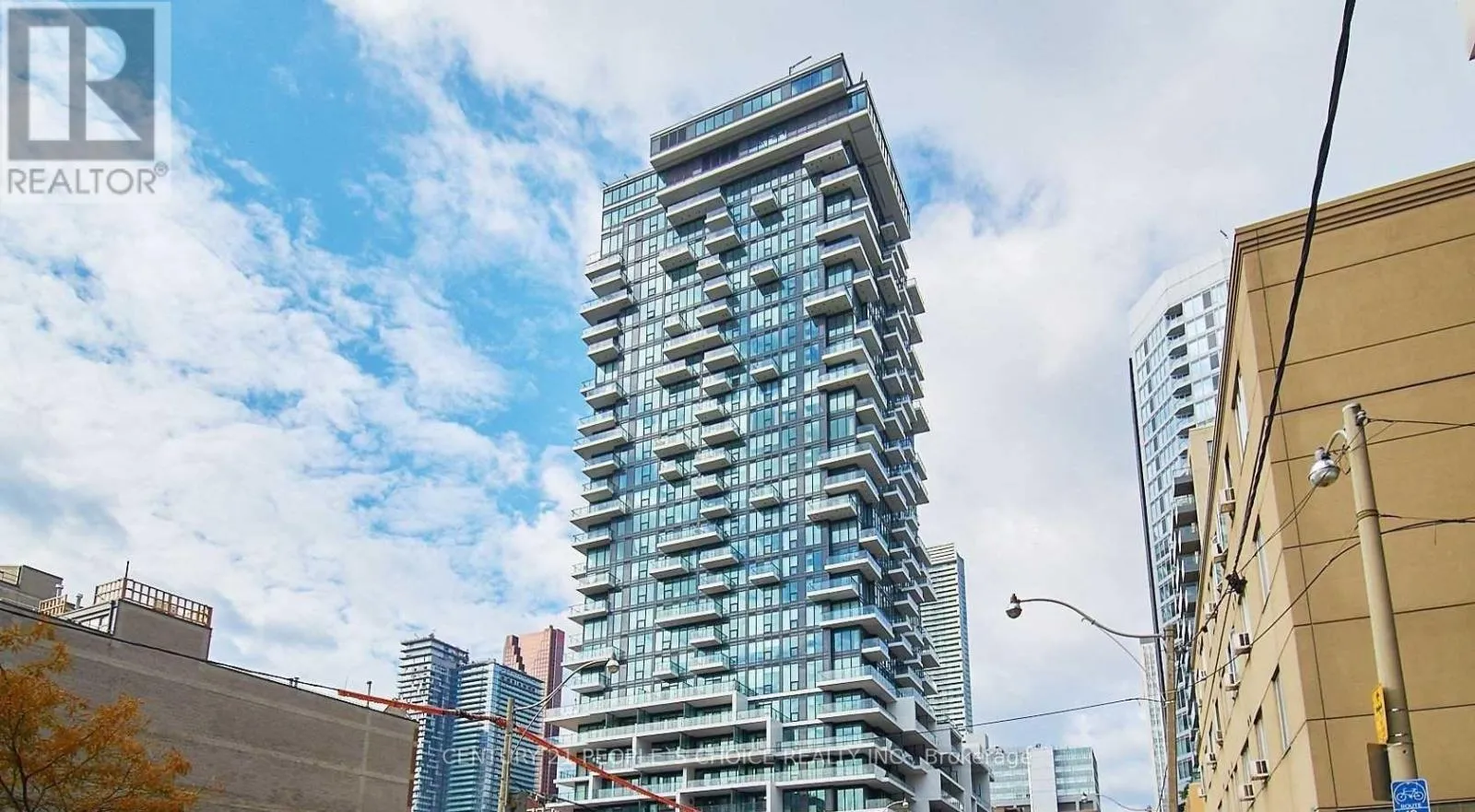 Apartment for rent: 2901 - 77 Shuter Street, Toronto, Ontario M5B 0B8