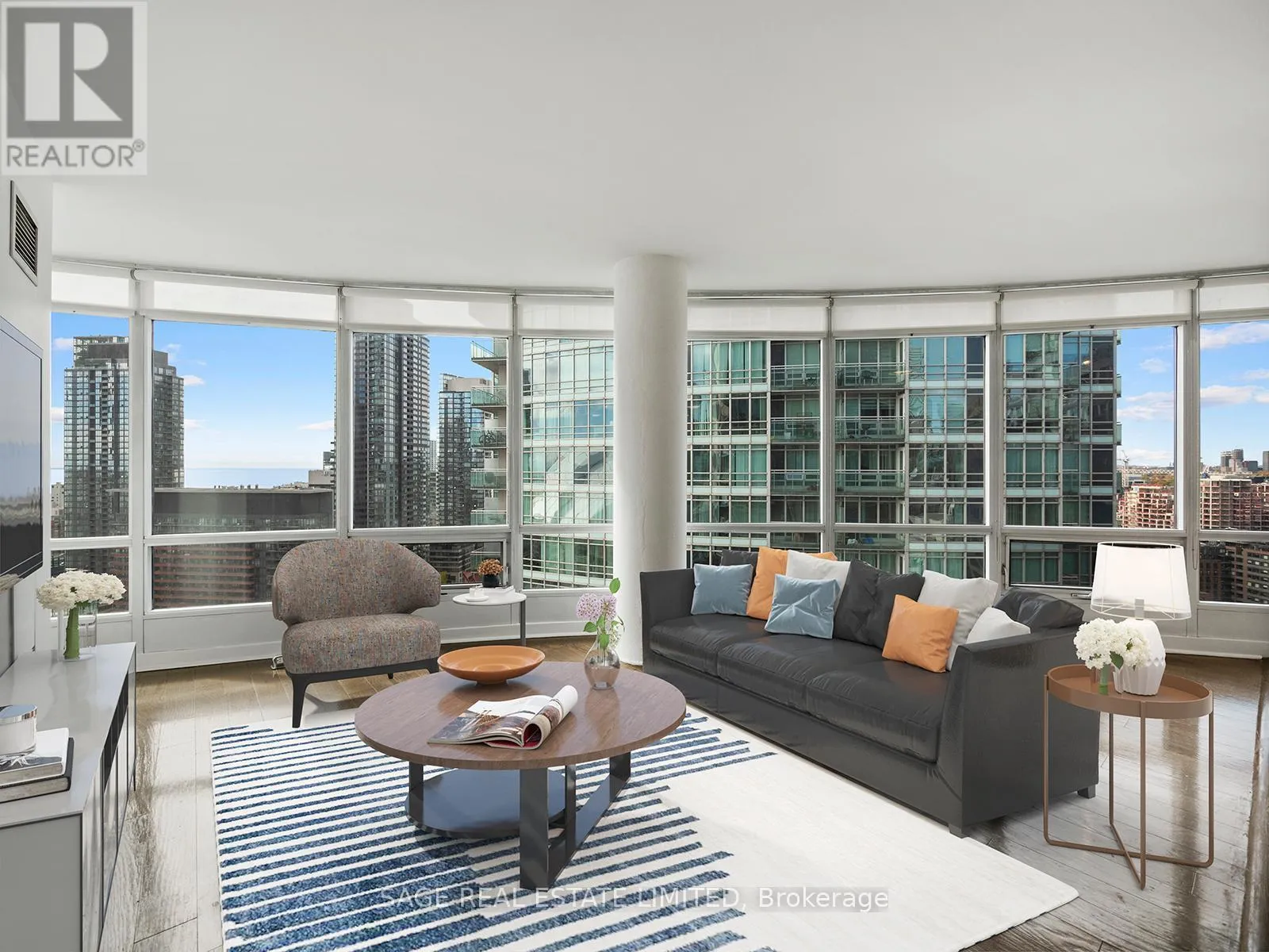 Apartment for rent: 2903 - 373 Front St West Street, Toronto, Ontario M5V 3R7