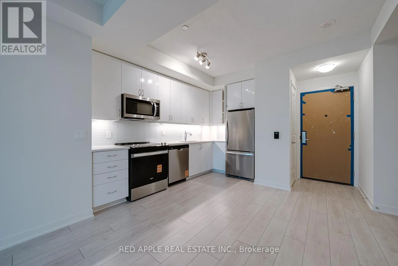 Apartment for rent: 2903 - 38 Annie Craig Drive S, Toronto, Ontario M8V 0G9