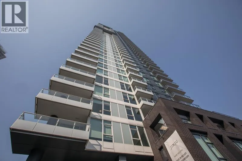 Apartment for rent: 2906 537 Cottonwood Avenue, Coquitlam, British Columbia V3J 0S4