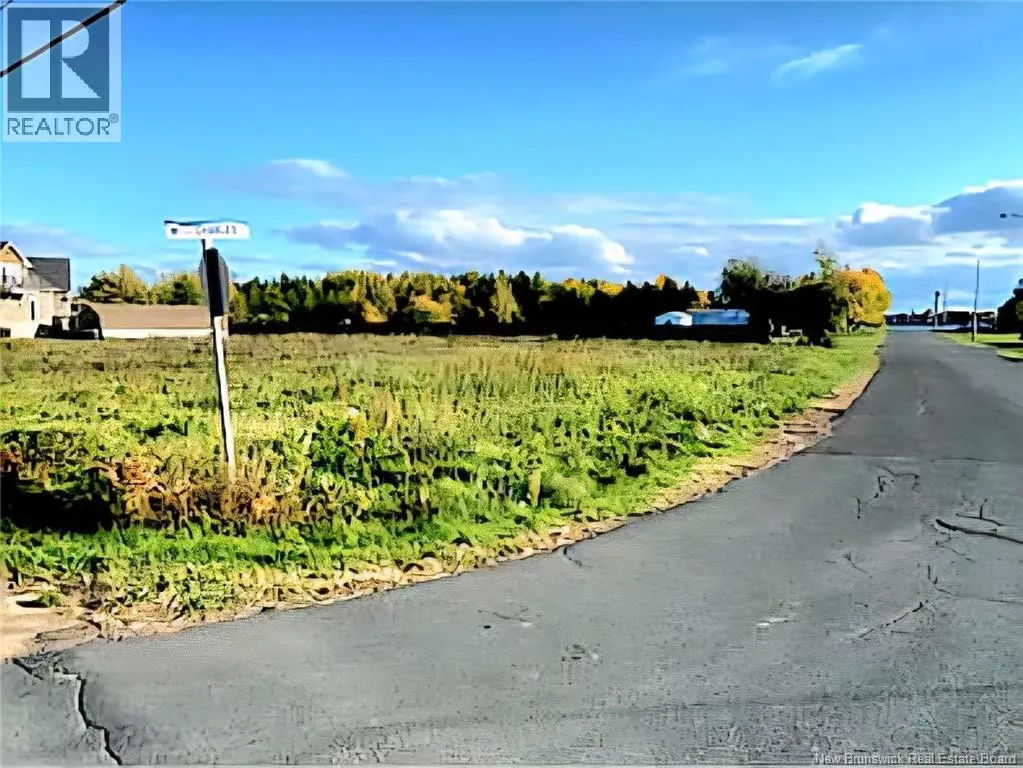 2913sm Rue Dignard, Tracadie, New Brunswick E1X 1A2