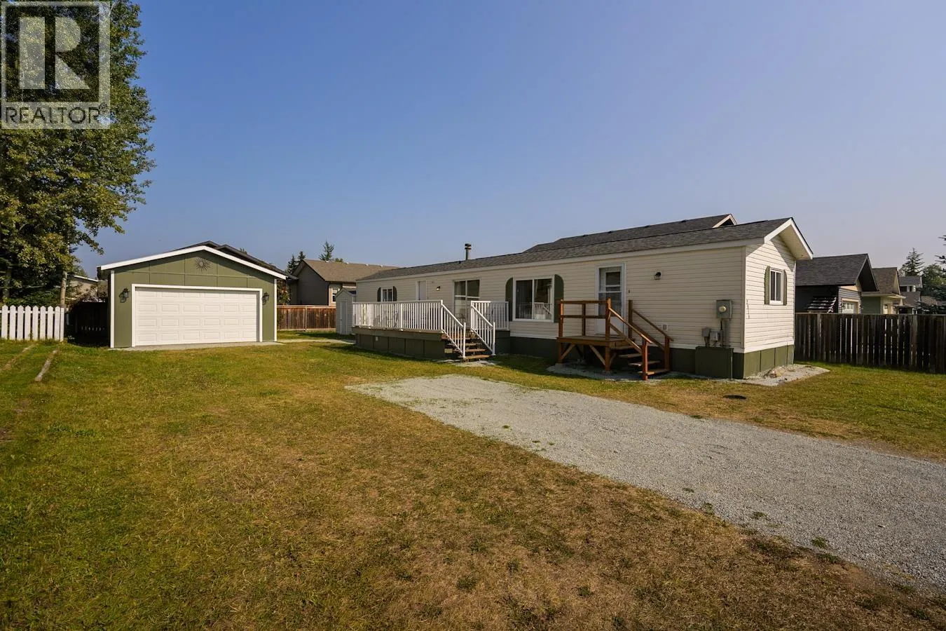 Manufactured Home/Mobile for rent: 2914 Greenforest Crescent, Prince George, British Columbia V2K 5B5