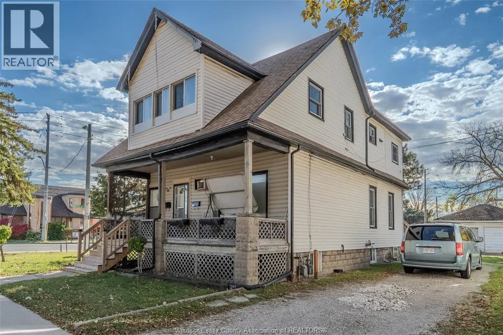 Duplex for rent: 291-93 Belleview Avenue, Windsor, Ontario N8Y 2W1