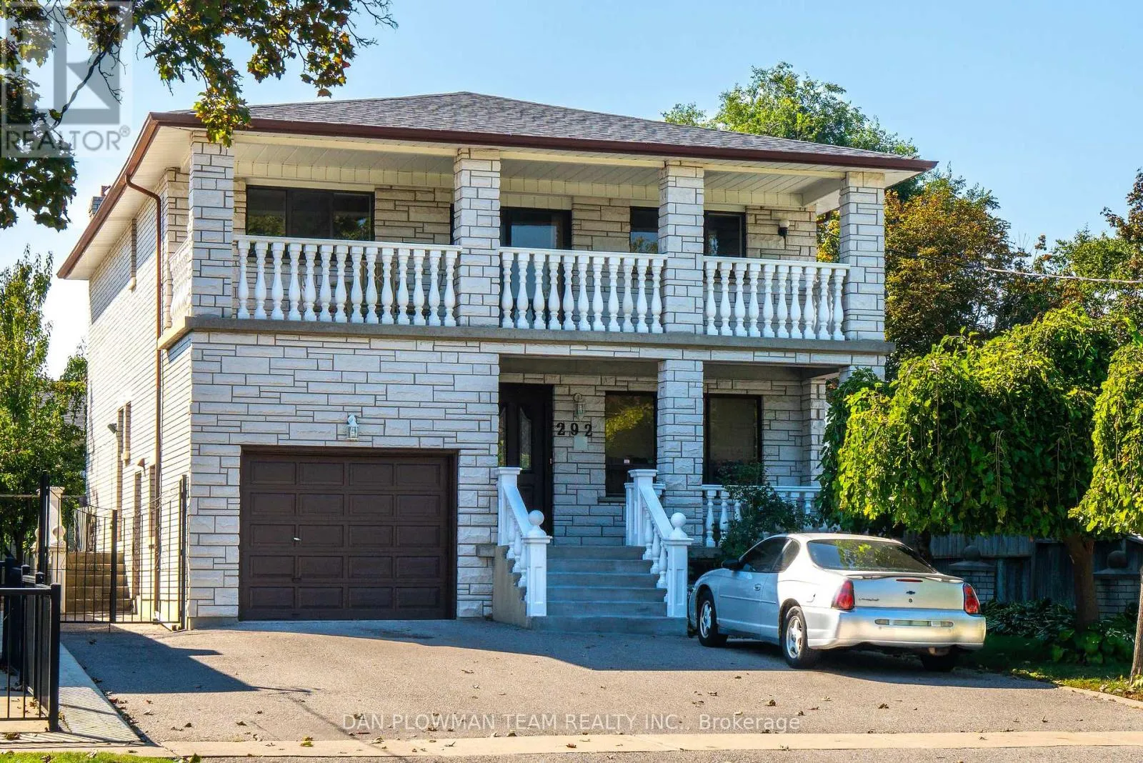 House for rent: 292 Gibbons Street, Oshawa, Ontario L1J 4Y8