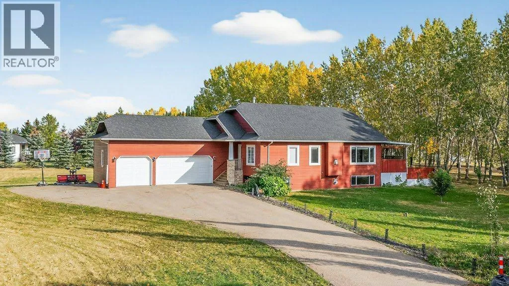 House for rent: 292185 264 Township, Rural Rocky View County, Alberta T4N 0N3