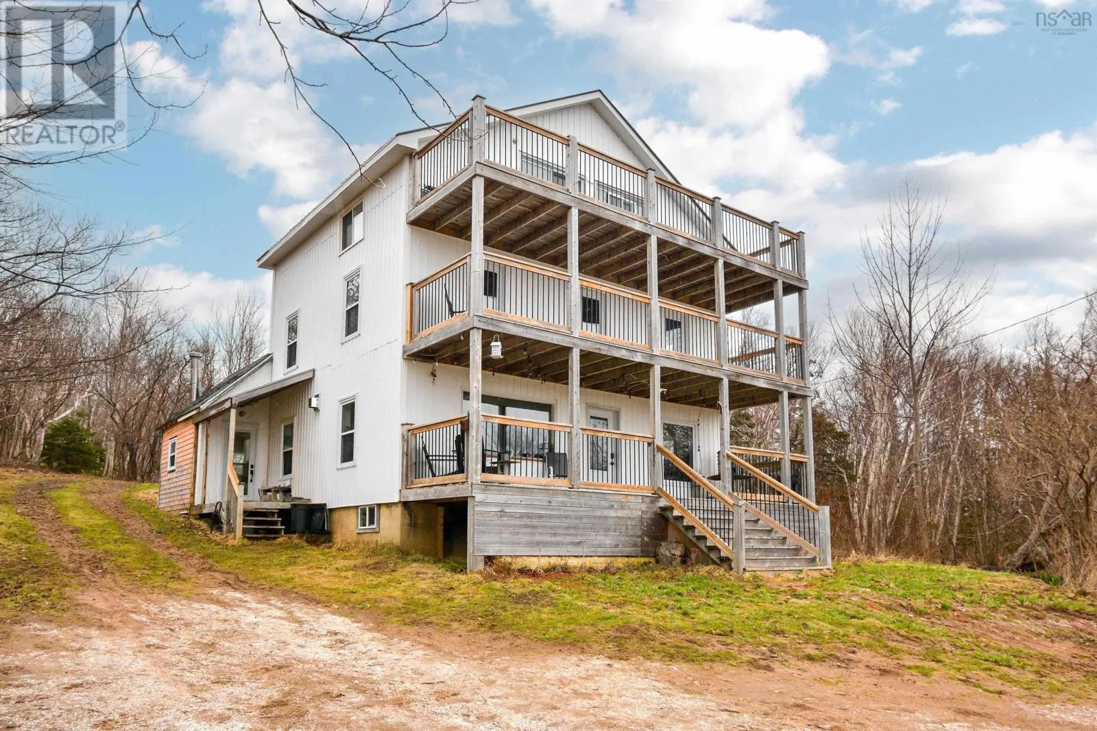 House for rent: 29219 Cabot Trail, Cape North, Nova Scotia B0C 1G0