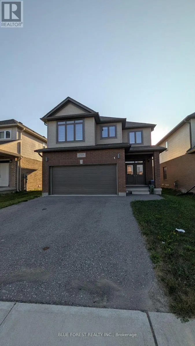 House for rent: 2926 Turner Crescent, London South, Ontario N6M 0J3