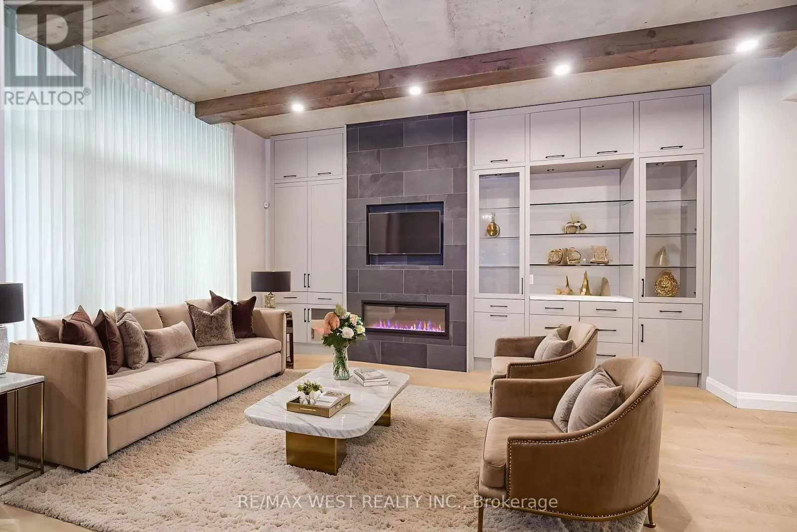 Row / Townhouse for rent: 293 Mutual Street, Toronto, Ontario M4Y 1X6